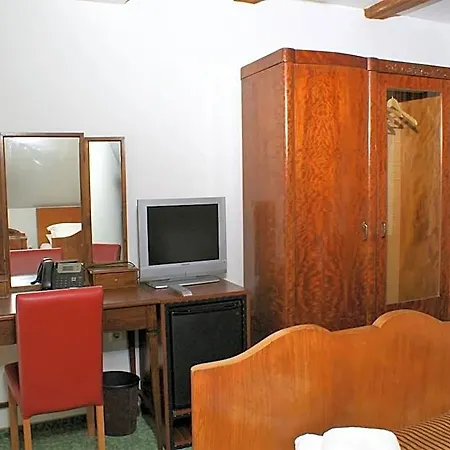 Park Hotel 3*